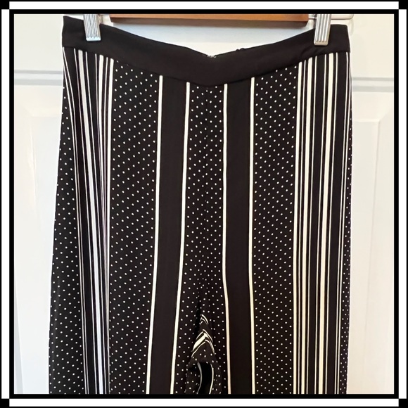 BCBG- Wide Leg Pants (NWT) - Picture 4 of 7